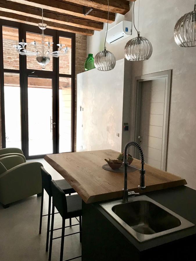 Al Pozzo Di Luce Venezia Suites Eksteriør bilde